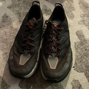 Hoka One Men’s Speedgoat 4